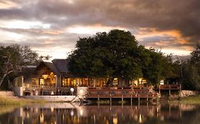 Simbavati Waterside
